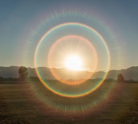 Halos-around-lights